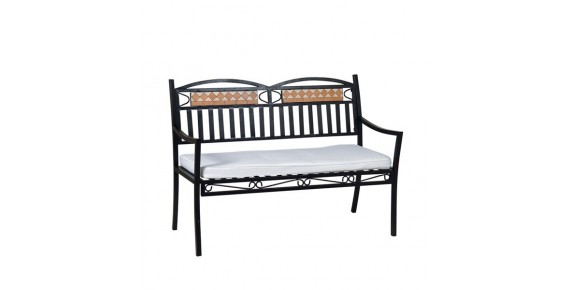 Παγκάκια και καρέκλες με μωσαϊκό